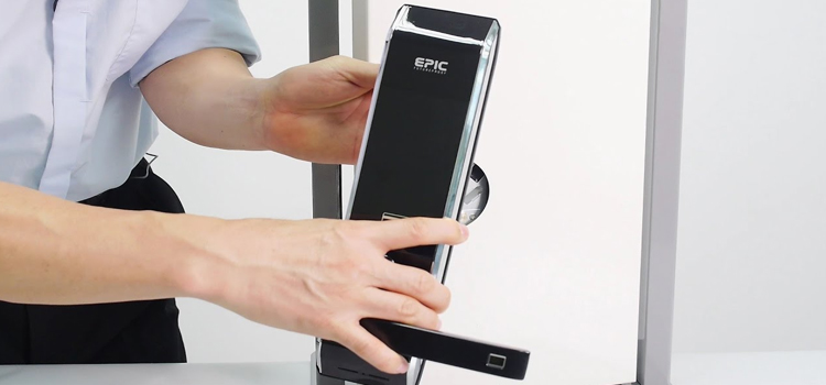 Digital Lock Installation Alpine