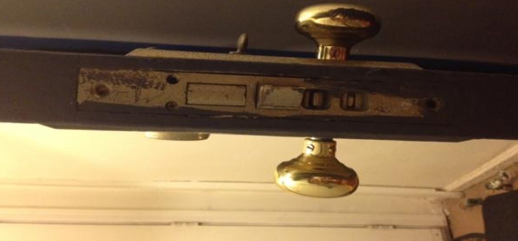 Old Mortise Lock Replacement in Alpine